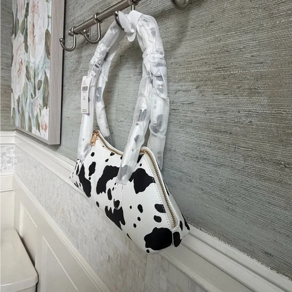 NWT new Anthropologie melie bianco east west shoulder bag cow print black white - Picture 8 of 15